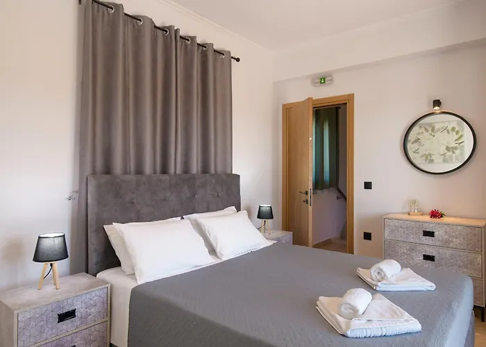 Villa Melitti By Posarellivillas Chalikounas