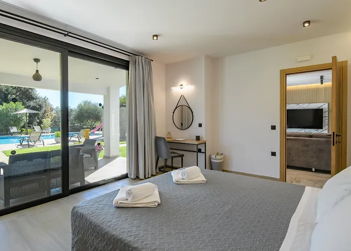 Villa Melitti By Posarellivillas *